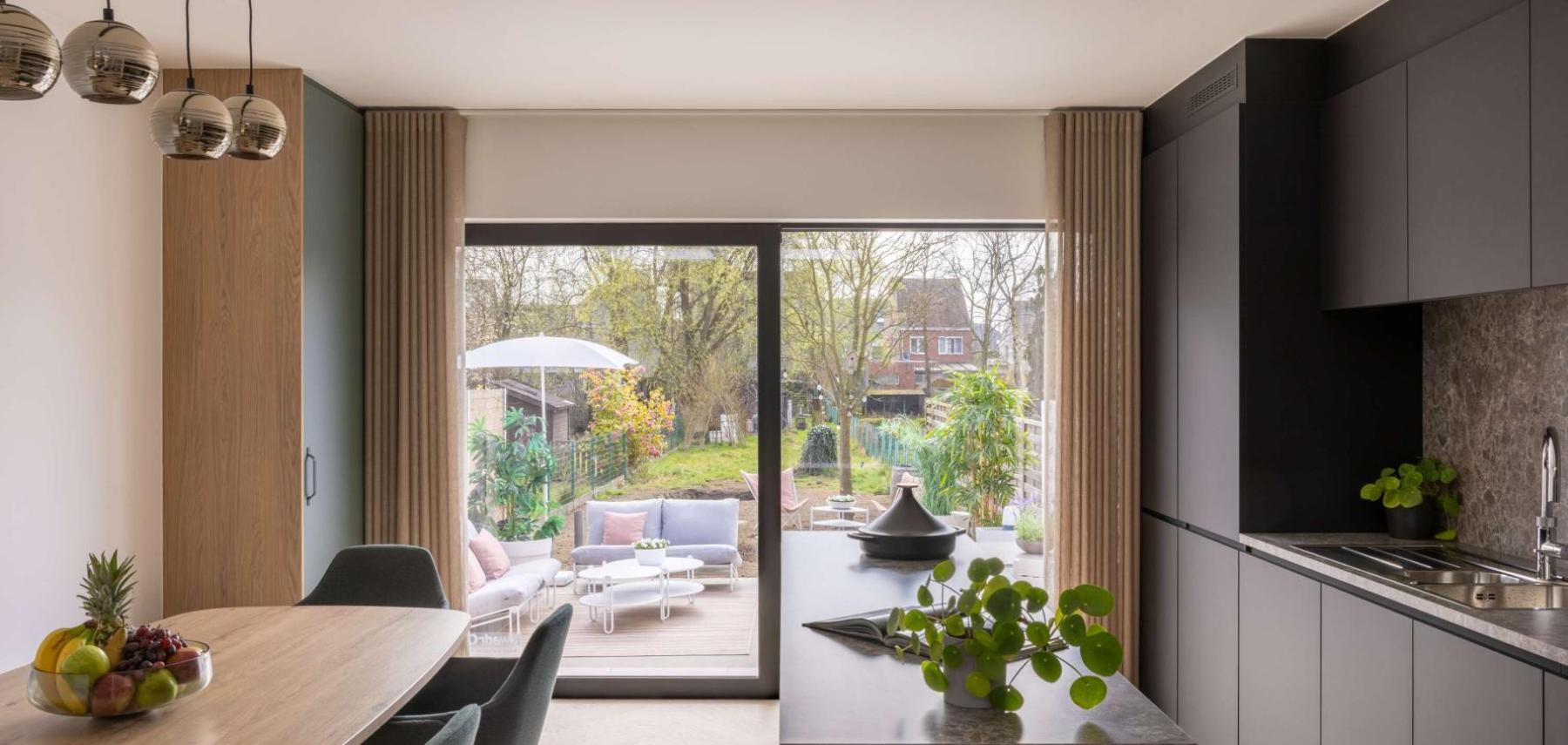 Monorail, duorail of trirail