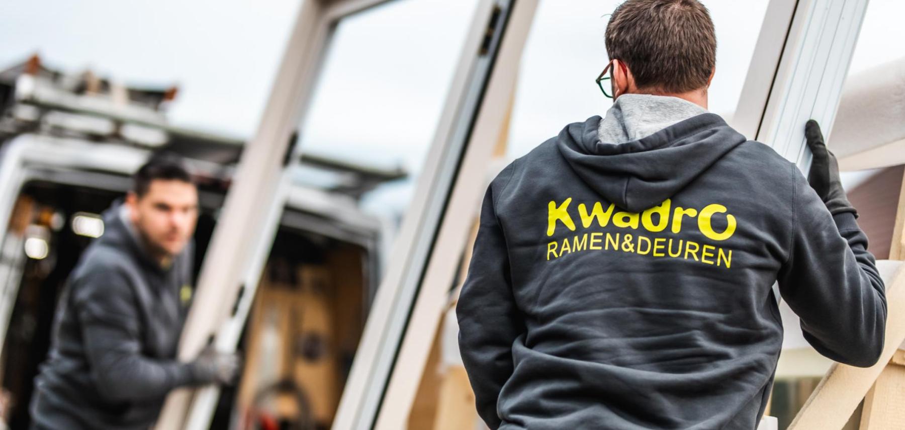 Plaatser ramen en deuren