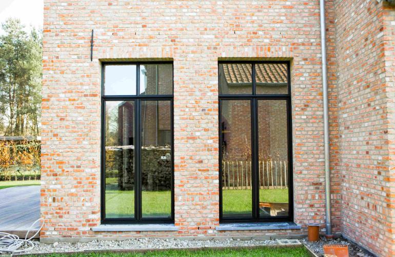 Aluminium ramen en deuren - KwadrO Herentals