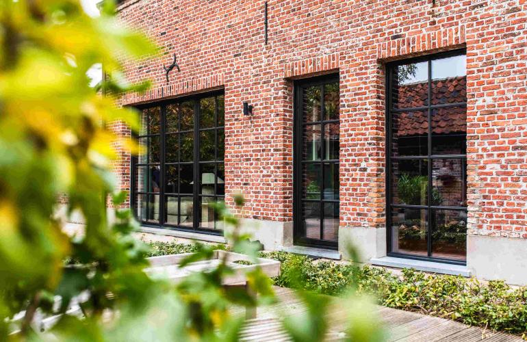 Aluminium steellook ramen en deuren