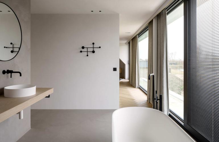 Aluminium ramen en deuren in een moderne referentie in Zuienkerke