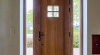 Houten deur en schuifraam