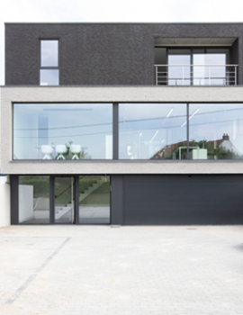 Karaktervol moderne referentie van KwadrO