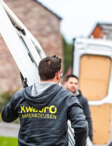 Plaatsing nieuwe ramen en deuren van KwadrO