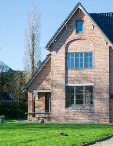 Klassieke ramen en deuren