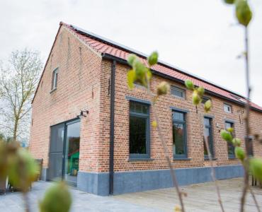 Maison ancienne avec un look contemporain